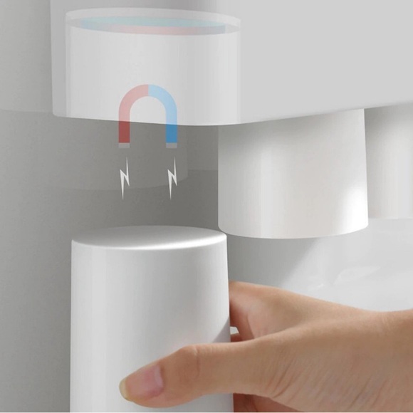 Toothbrush Bathroom Station Storage - Picture 10 of 12